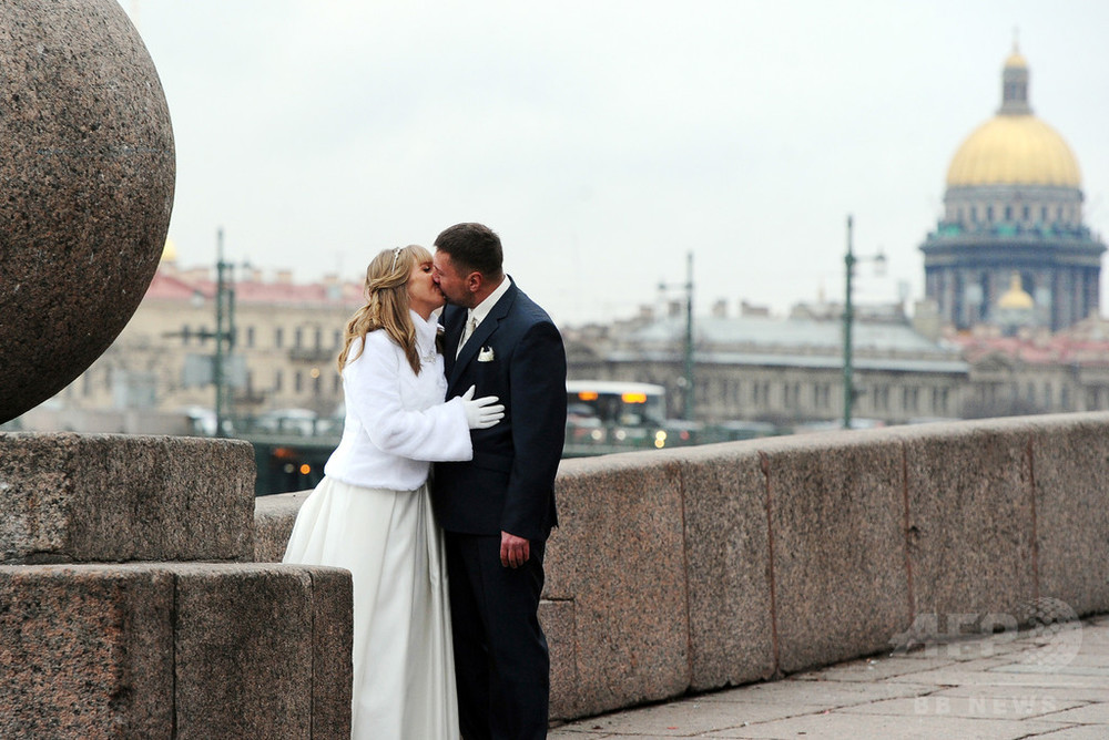 買春した者は「売春婦と結婚」、ロシア議員が法案提出 写真1枚 国際ニュース：afpbb News