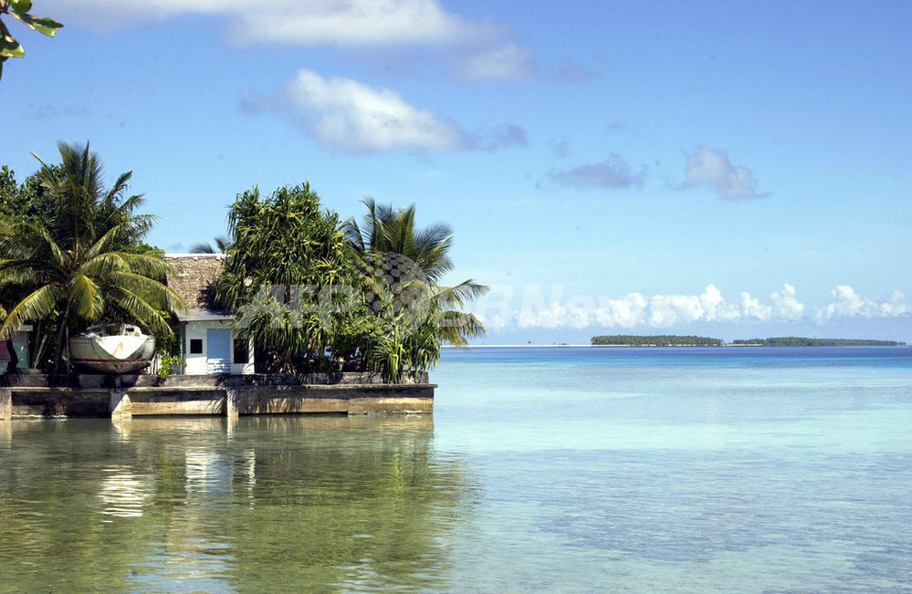 南太平洋トケラウ、電力源を太陽光100％に 世界初 写真1枚 国際ニュース：AFPBB News