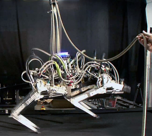 米開発のチーター型ロボット、地上走行で最高速を記録
