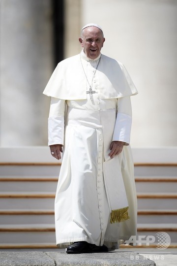 ローマ法王、米司祭らによる児童性的虐待を「残虐行為」と非難 ローマ法王、米司祭らによる児童性的虐待を「残虐行為」と非難