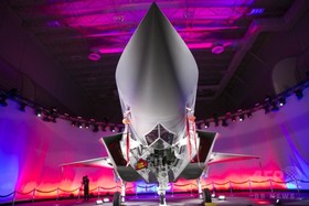 武器輸出トップは米国、アジア・中東で輸入増 報告書 武器輸出トップは米国、アジア・中東で輸入増 報告書