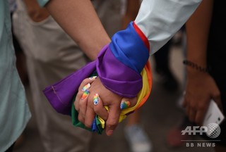 性別は「生まれつき不変」で男女に限定、米トランプ政権が定義付け検討 性別は「生まれつき不変」で男女に限定、米トランプ政権が定義付け検討