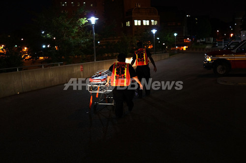 夫死亡の交通事故、知らずにツイッターで実況 米女性 夫死亡の交通事故、知らずにツイッターで実況 米女性