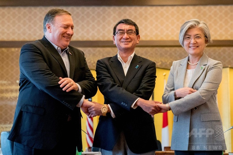 ポンペオ米国務長官、都内で日韓外相と会談 ポンペオ米国務長官、都内で日韓外相と会談