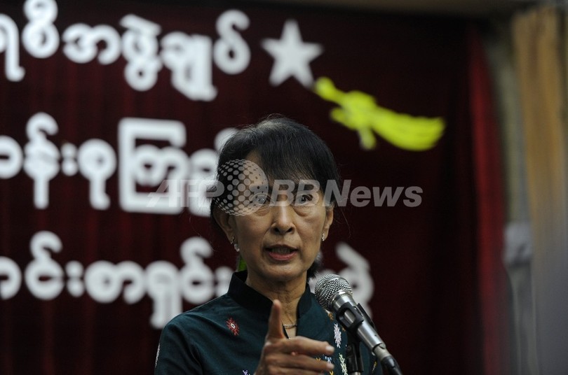 スー・チー氏、ロヒンギャ人の支持明言せず 西部の衝突めぐり スー・チー氏、ロヒンギャ人の支持明言せず 西部の衝突めぐり