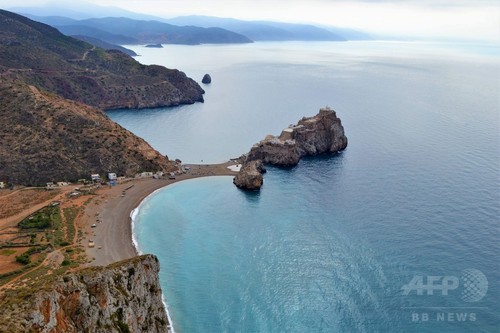モロッコ北岸のスペイン飛び領土、世界最短級の国境 モロッコ北岸のスペイン飛び領土、世界最短級の国境