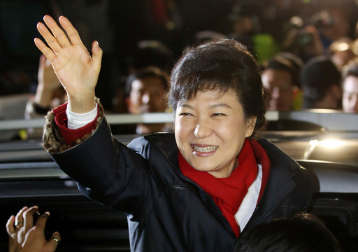 朴槿恵氏が大統領選に勝利、韓国初の女性大統領誕生へ