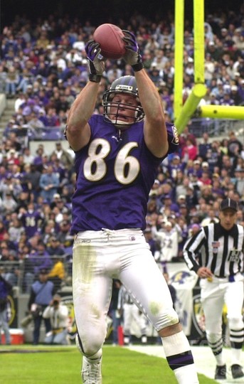 元NFLスター選手、3歳娘を誤ってはね死亡させる 私道でトラック移動中に 元NFLスター選手、3歳娘を誤ってはね死亡させる 私道でトラック移動中に