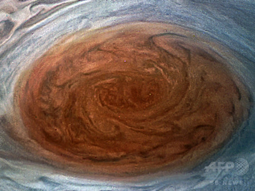 木星の「大赤斑」に史上最接近、鮮明画像を公開 NASA 木星の「大赤斑」に史上最接近、鮮明画像を公開 NASA
