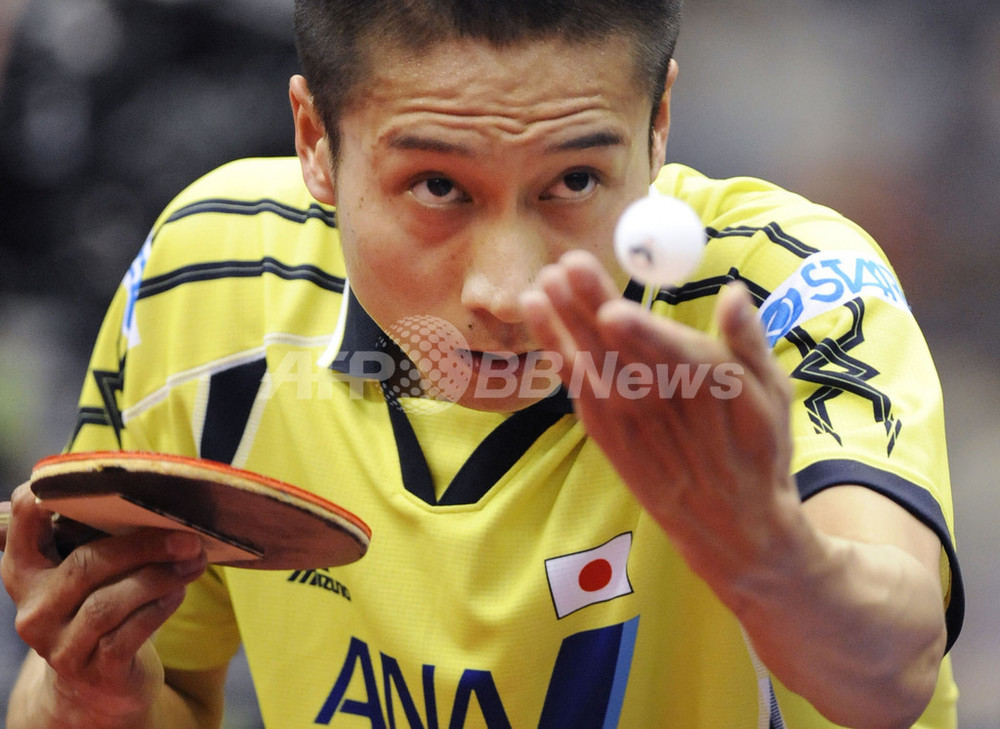 吉田海偉 金廷勲を下し8強入り、世界卓球 写真9枚 国際ニュース：AFPBB News