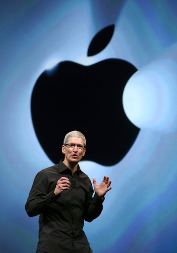 米アップルCEOの2012年報酬、昨年から大幅減の3.6億円