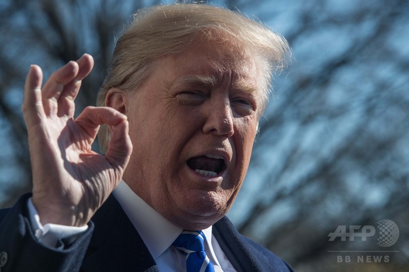 トランプ氏「私の核ボタンの方が強力」 正恩氏に応酬 トランプ氏「私の核ボタンの方が強力」 正恩氏に応酬