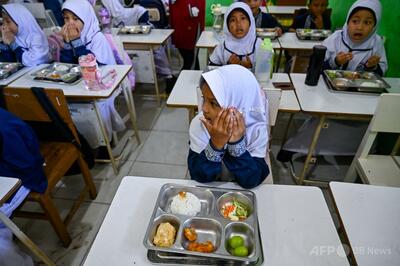 インドネシアの無償給食プログラム、食中毒の主な原因に
