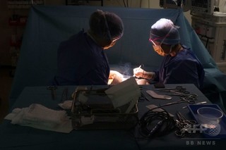 英外科医、がん手術を世界初のVRライブストリーミング 英外科医、がん手術を世界初のVRライブストリーミング