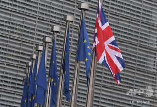 ブレグジット後の在留資格、英政府がEU市民向けに申請アプリ開設 ブレグジット後の在留資格、英政府がEU市民向けに申請アプリ開設