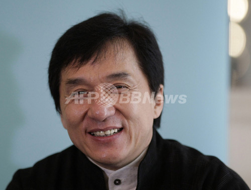 ジャッキー・チェンさん、四川大地震の映画製作へ ジャッキー・チェンさん、四川大地震の映画製作へ