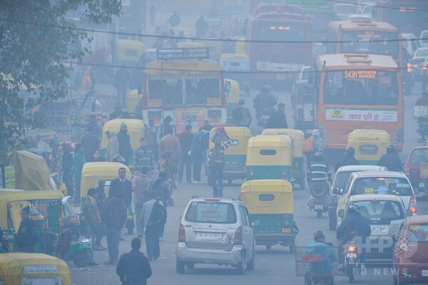 大気汚染対策で車両規制＝交通量半減目指す－インド首都