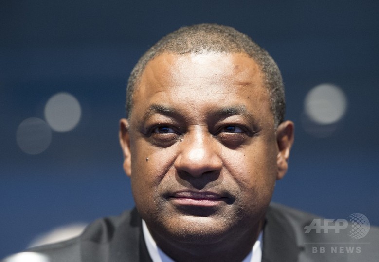 FIFA汚職疑惑で幹部ら逮捕、本部に家宅捜索 スイス FIFA汚職疑惑で幹部ら逮捕、本部に家宅捜索 スイス