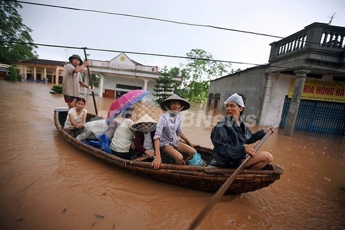 台風9号、ベトナム北部で死者・不明125人 台風9号、ベトナム北部で死者・不明125人