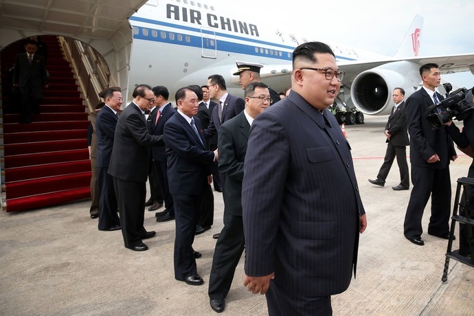 金正恩氏、シンガポールに到着 金正恩氏、シンガポールに到着