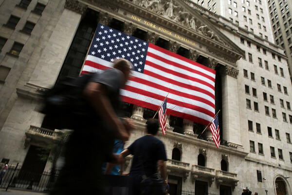 NY証券取引所、全株式取引が一時停止 システム障害で3時間以上 