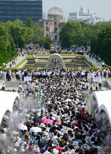 原爆投下から68年、広島で平和記念式典 