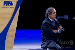 プラティニ氏がFIFAに処分の取り下げ要求、弁護士「疑い晴れた」 プラティニ氏がFIFAに処分の取り下げ要求、弁護士「疑い晴れた」