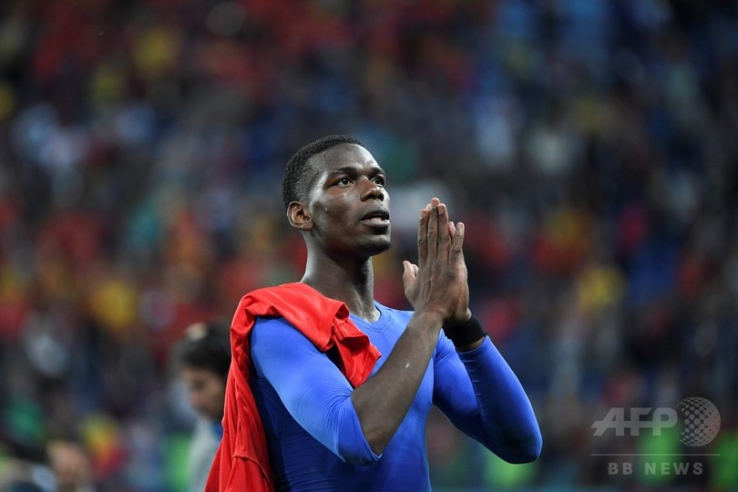 仏代表ポグバ、W杯決勝進出を洞窟から救出された少年にささげる 仏代表ポグバ、W杯決勝進出を洞窟から救出された少年にささげる