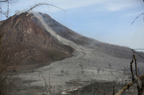 シナブン山大噴火、火砕流にのみ込まれた村 シナブン山大噴火、火砕流にのみ込まれた村
