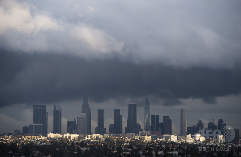 米カリフォルニア州が干ばつ終息宣言、「節水の継続を」と知事 米カリフォルニア州が干ばつ終息宣言、「節水の継続を」と知事