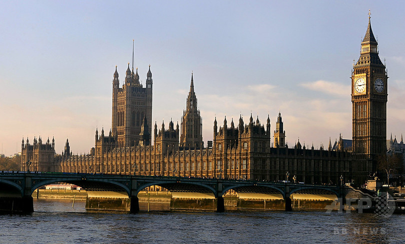 英国会議事堂内からポルノサイトにアクセス、1日平均160回 英国会議事堂内からポルノサイトにアクセス、1日平均160回
