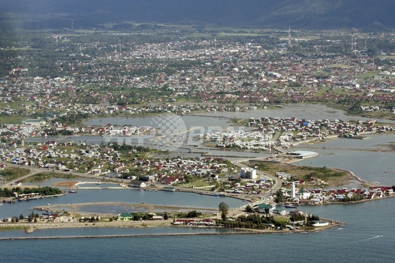 スマトラ島西岸沖でM7.3の地震、インドネシア スマトラ島西岸沖でM7.3の地震、インドネシア