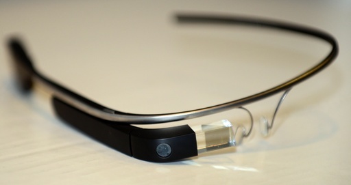グーグル、眼鏡型端末で伊眼鏡大手と提携