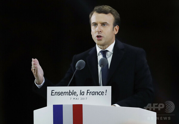 仏大統領選勝利のエマニュエル・マクロン氏、掲げる政策