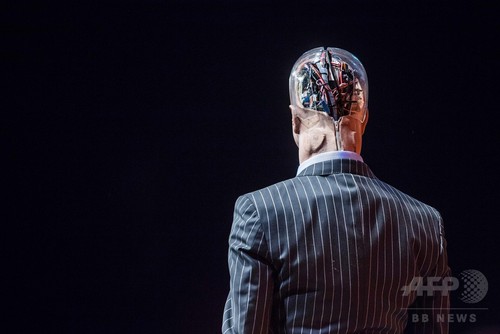ロボットが人類の将来を議論、テクノロジー会議「RISE」 香港 ロボットが人類の将来を議論、テクノロジー会議「RISE」 香港
