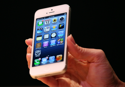 アップルが「iPhone 5」を発表、日本などで21日発売
