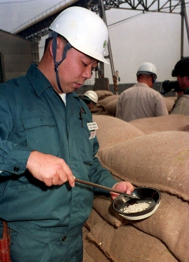 ギョーザ事件で暴露、脆い日本の食料安全保障