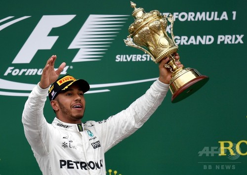 ハミルトンが英国GP最多タイの5勝目、総合首位ベッテルに肉薄 ハミルトンが英国GP最多タイの5勝目、総合首位ベッテルに肉薄