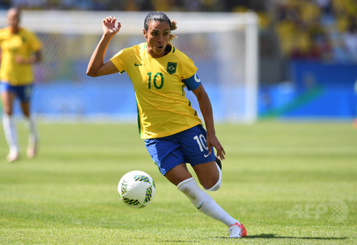 女子ブラジル代表マルタがスウェーデン国籍を取得、引退後は同国で生活へ 女子ブラジル代表マルタがスウェーデン国籍を取得、引退後は同国で生活へ