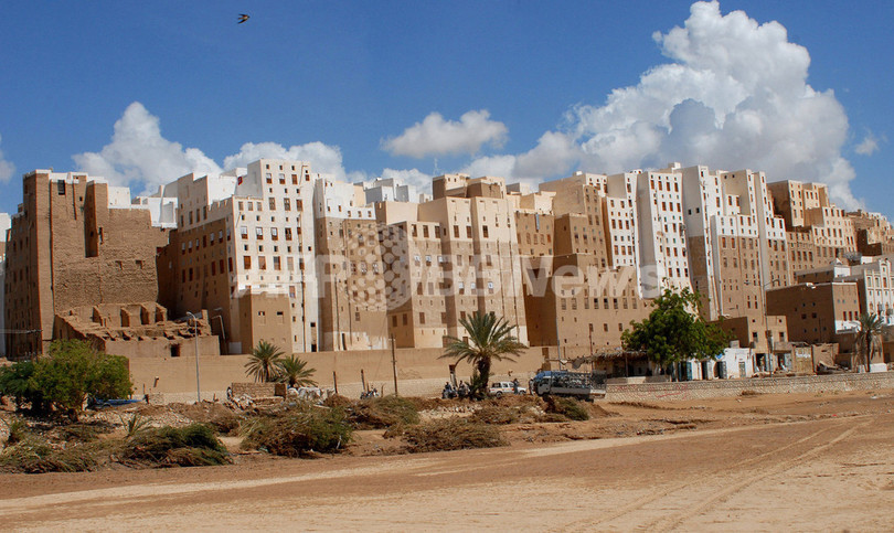 イエメンの観光都市シバームで爆発、韓国人4人死亡