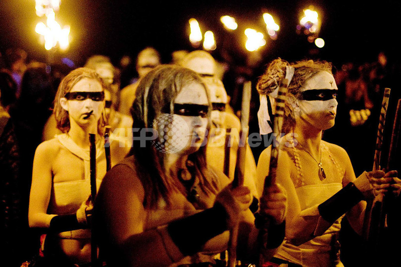 ケルト文化「火の祭り」、ベルテーン祝祭 写真22枚 国際ニュース：AFPBB News