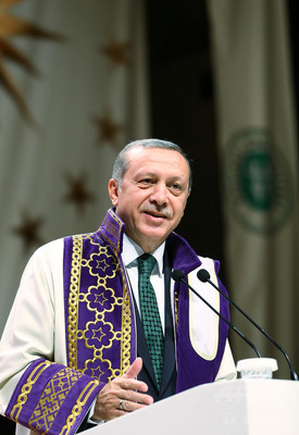 トルコ大統領に学歴詐称疑惑、辞職求め申し立て