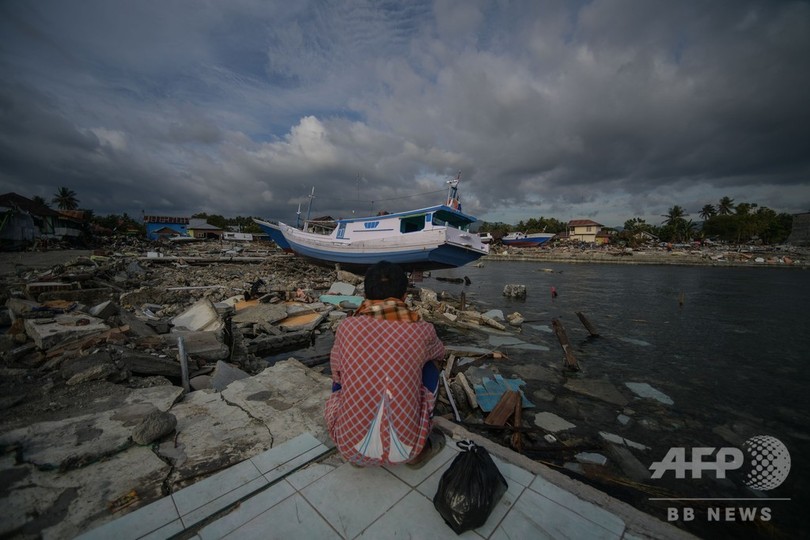 スラウェシ島地震・津波、捜索打ち切り 現在も5000人が行方不明 スラウェシ島地震・津波、捜索打ち切り 現在も5000人が行方不明
