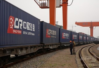 中欧列車でスピルリナ初輸送、内モンゴル 中欧列車でスピルリナ初輸送、内モンゴル