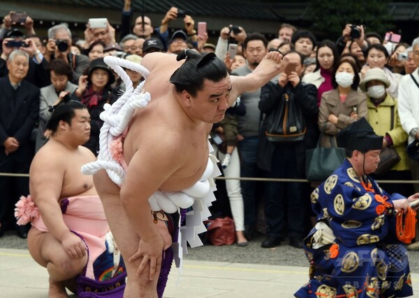 日本の国技 大相撲で起きた 子供の喧嘩 に世界は唖然 八百長や暴力団との癒着から抜け出ていない モンゴルを妬んでいる 1 5 Jbpress Japan Business Press