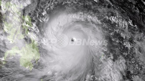 史上最大規模の台風30号、フィピリンに上陸 3人死亡 