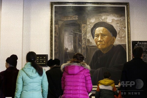 中国初の「親孝行」博物館、家族の価値の復権目指す