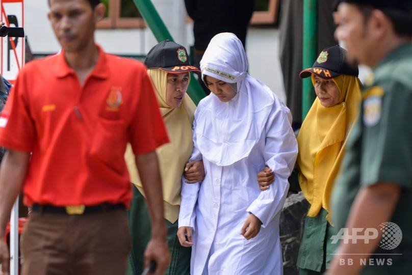 yCXz̏ŗlƂ̂RAjɌJނłY@A`FB ChlVA@̏BCX@{s	YouTube>2{ ->摜>13 