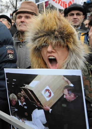 ロシア各地で反プーチンデモ、モスクワでは5万人