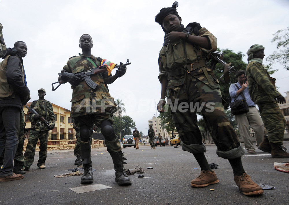 中央アフリカ反政府勢力に少年兵、派遣の南ア軍兵士が語る 写真3枚 国際ニュース:AFPBB News